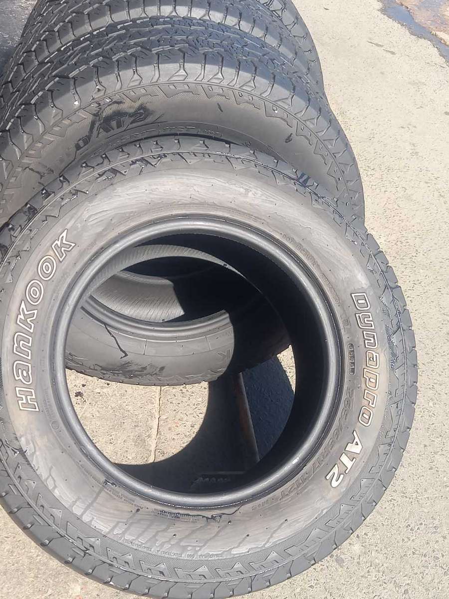 265/65/17 Hankook Dinapro AT2.