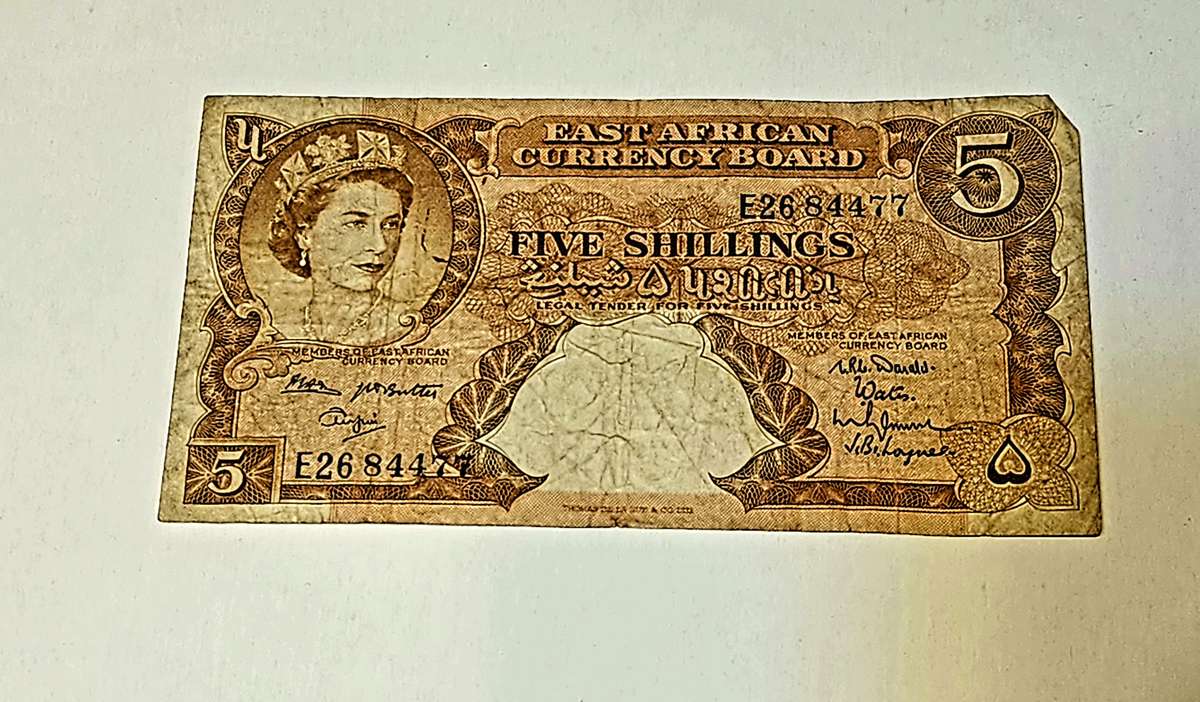 5 Shillings EAST AFRICA