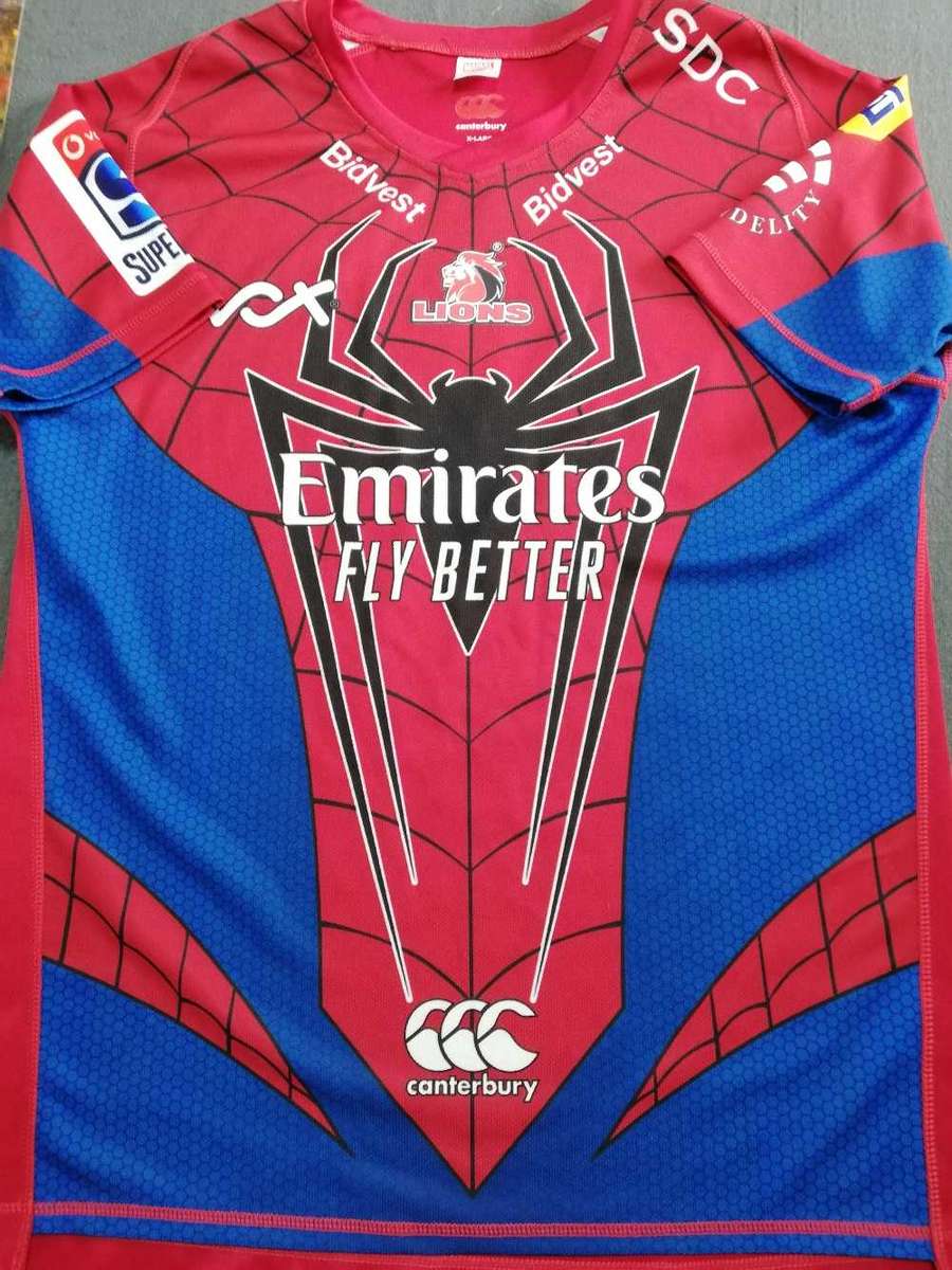 Lions Marvel Heroes Rugby Jersey Size XL