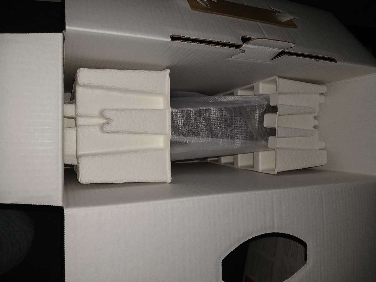 PS5 DISC EDITION IN PERFECT CONDITION