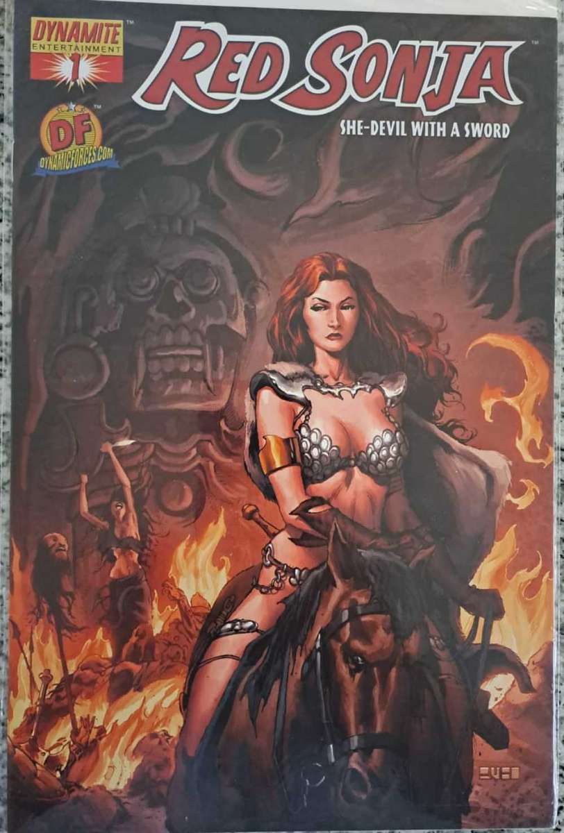 Red Sonja #1 Comic - Exclusive Alternate Edition with Authentication Card