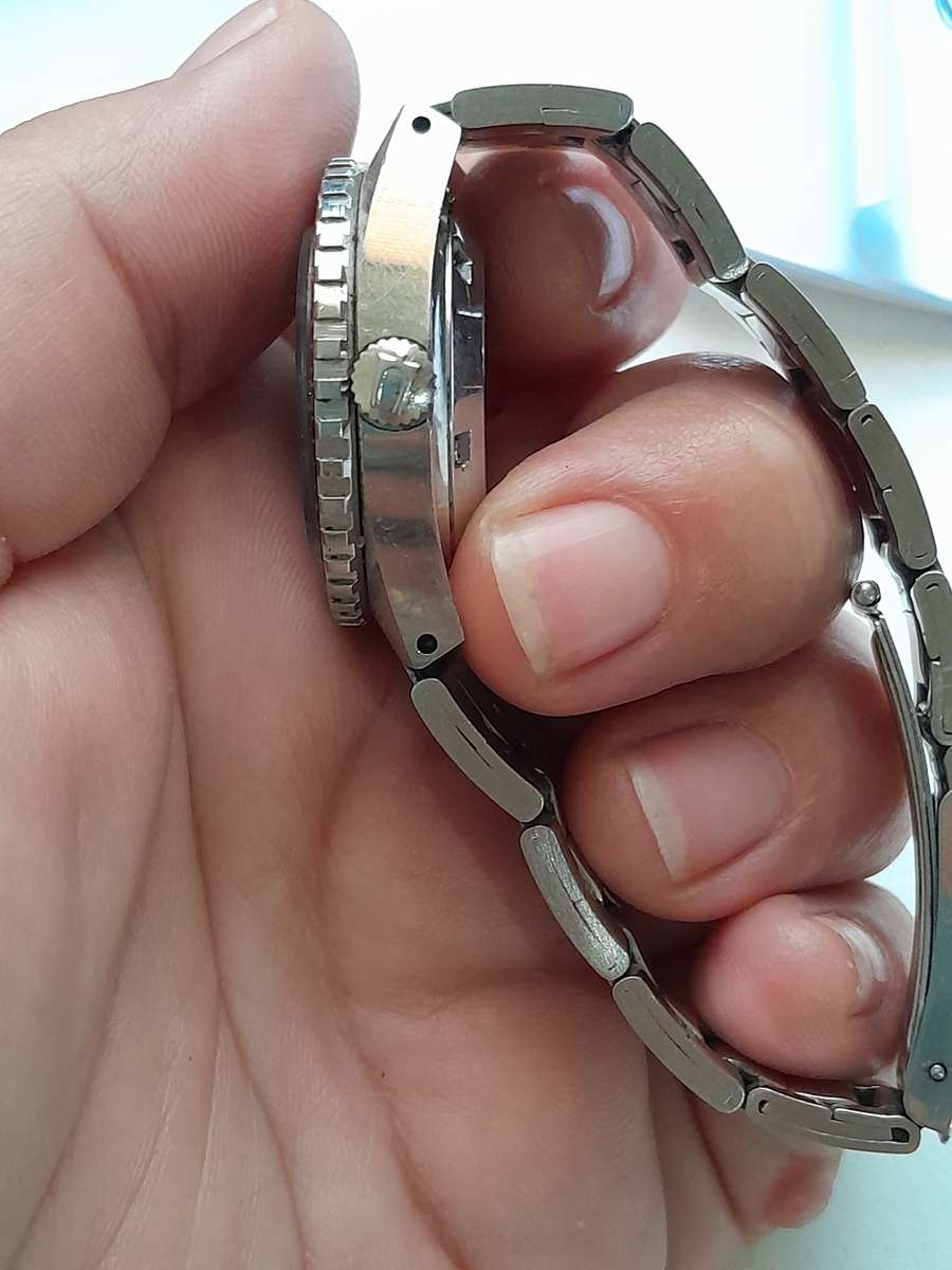 Bulova accutron snorkel 666 feet