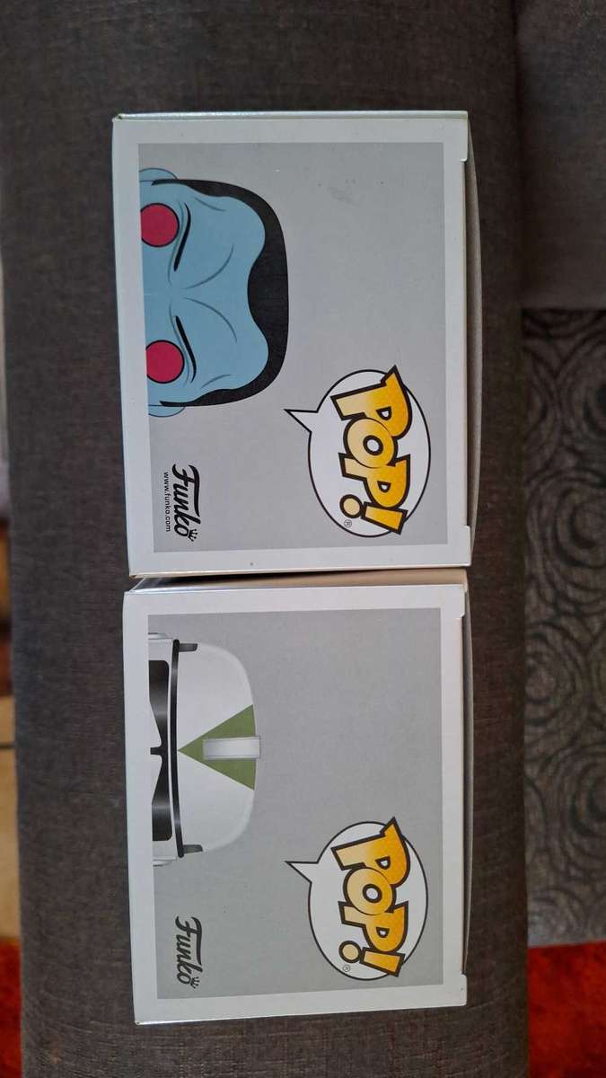 2017 Galatic convention funko pop Grand Admiral Thrawn and clone commander