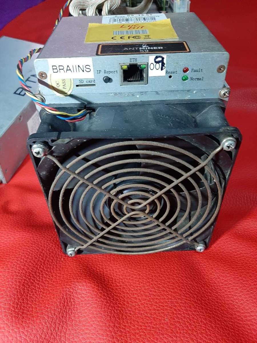 Like new bitcoin antminer S9 Plug and play 13th, Comes with everything in the picture.