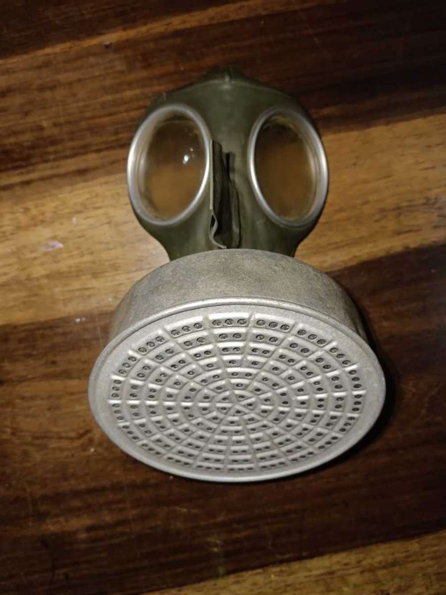Gas mask