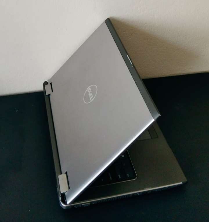 Dell Vostro 3560 Laptop