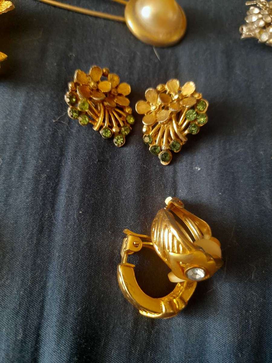 Vintage jewelry