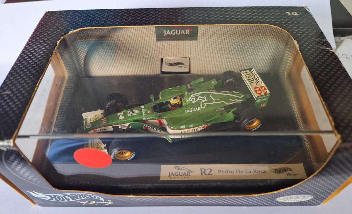 Set of 5 Hot wheels Racing models