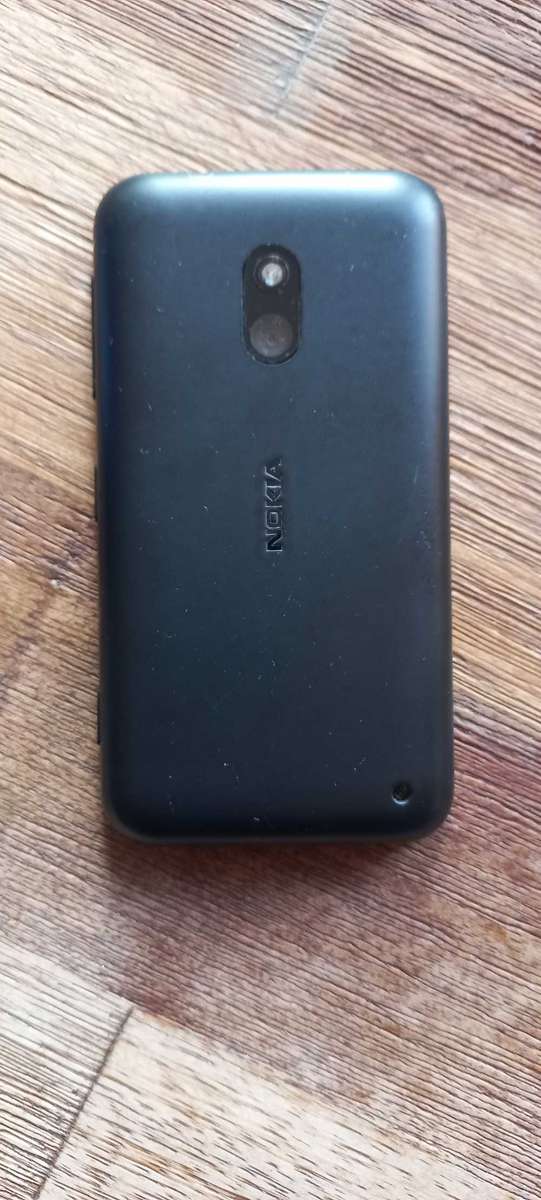 Nokia Lumia 620 (Basically unused)