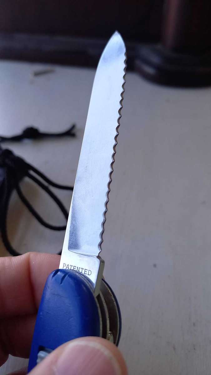 Knife Lot Victorinox Helmsman and unmarked dagger