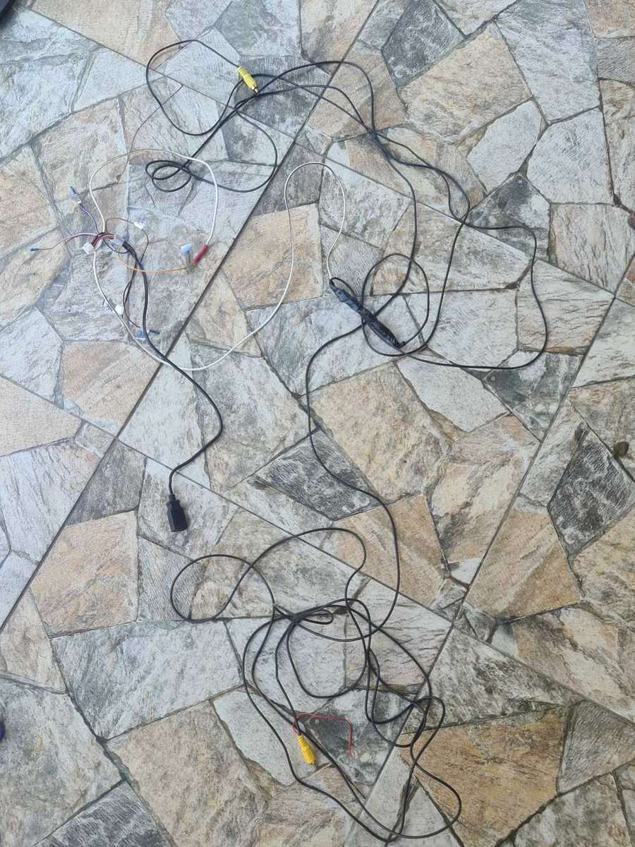 Nakamichi NA3020 2-DIN Built-in Bluetooth Touch Screen With Backup Camera