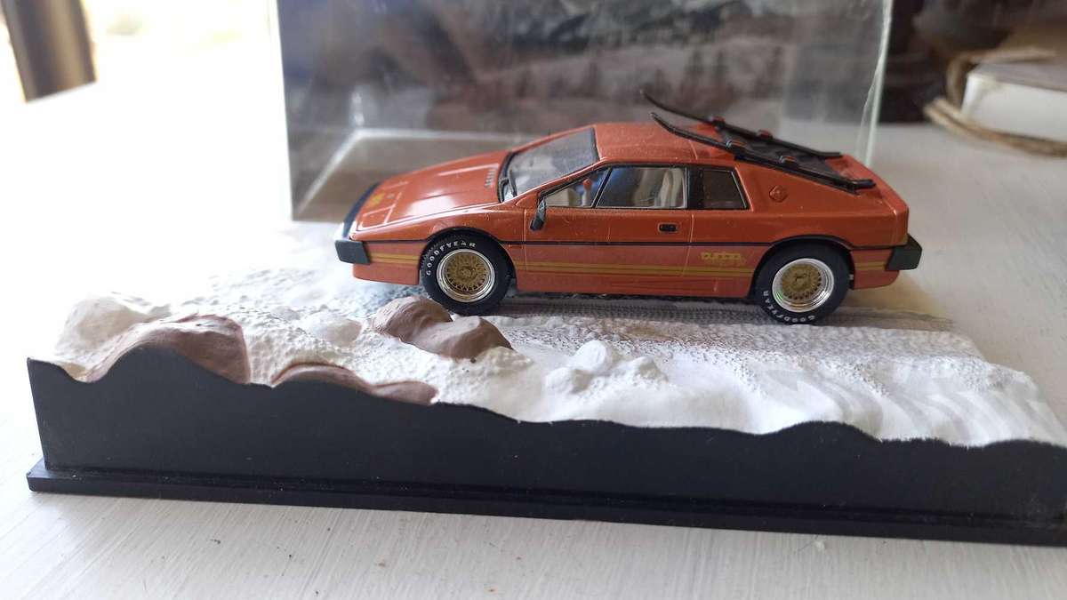007 Lotus Esprit Turbo - For Your Eyes Only