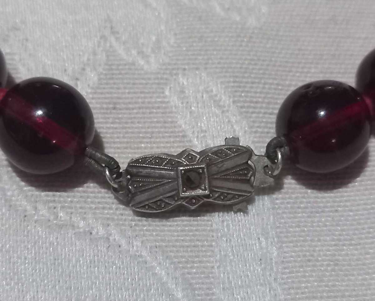 Lovely Vintage Sterling Silver Cherry Red Czech Glass Beads Necklace