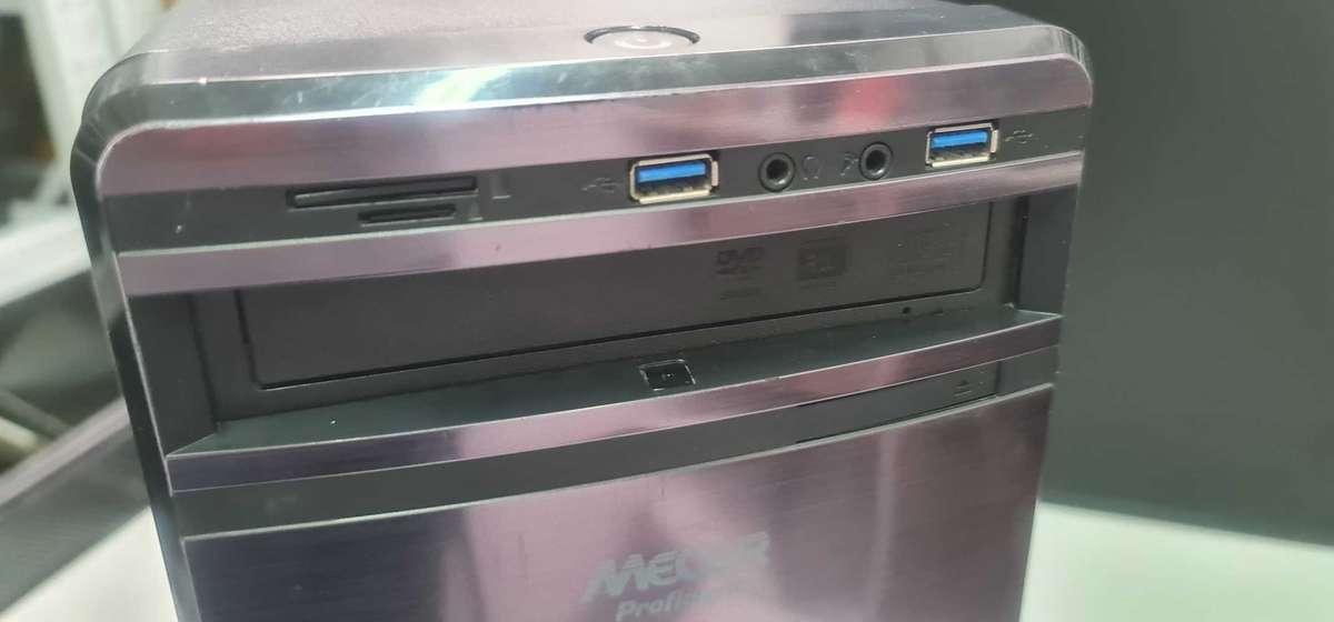 Mecer Core i5 9th gen Desktop PC