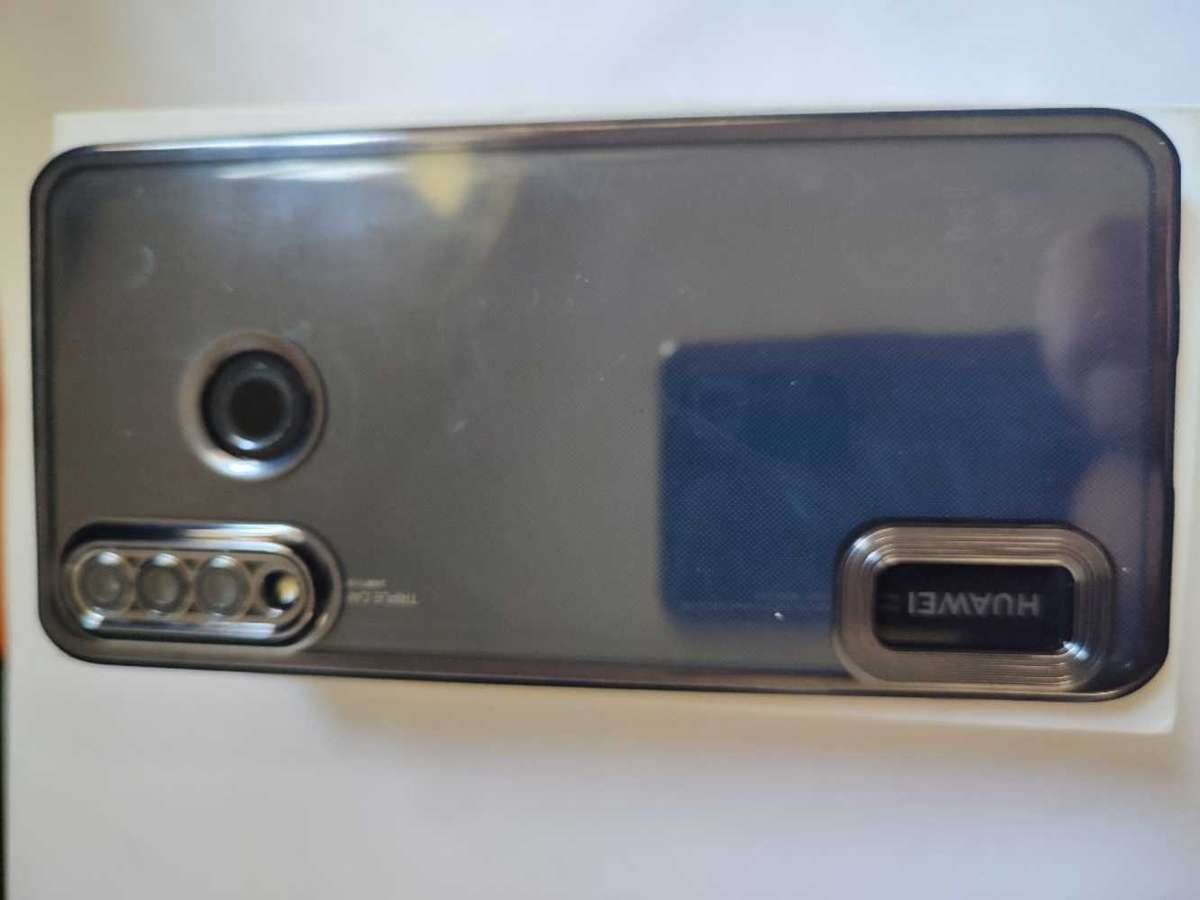 Huawei P30 Lite. 128GB 4GB Ram. Dual sim