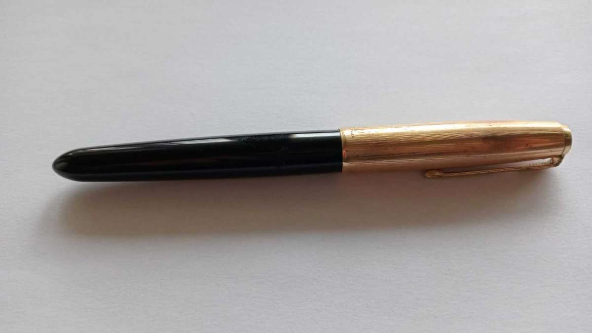 Gold cap Parker 51 Fountain pen
