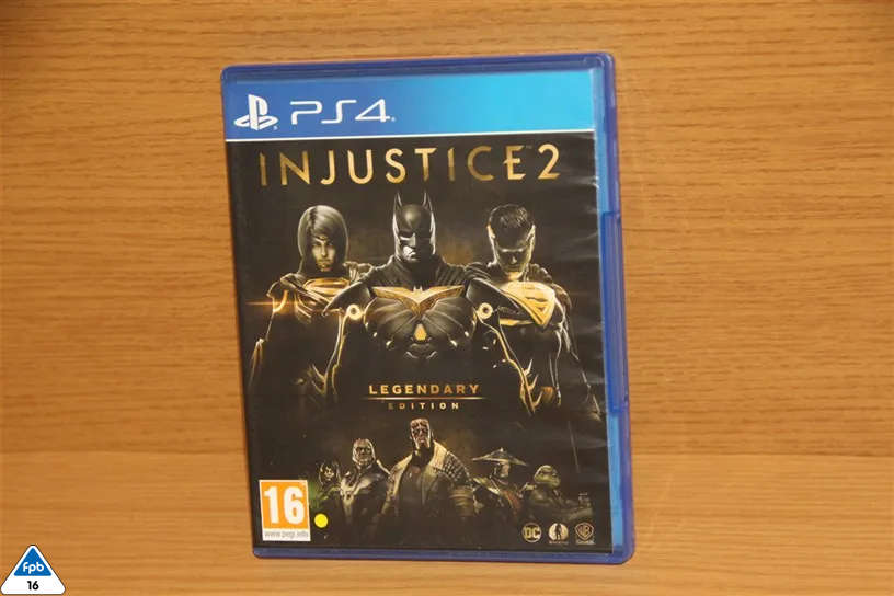 PS4 Injustice 2 Legendary Edition