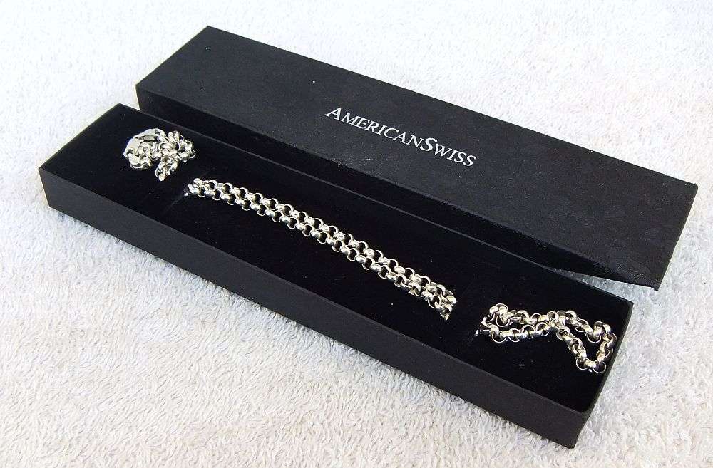 A HIGH QUALITY SOLID STERLING SILVER ROUND LINK NECKLACE IN AS NEW CONDITION - BOXED - UNWANTED GIFT