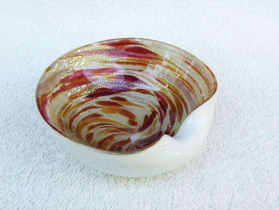 A GORGEOUS 1950`S MURANO GLASS SILVER FLAKE SWIRL ASHTRAY OR SWEETY BOWL !!