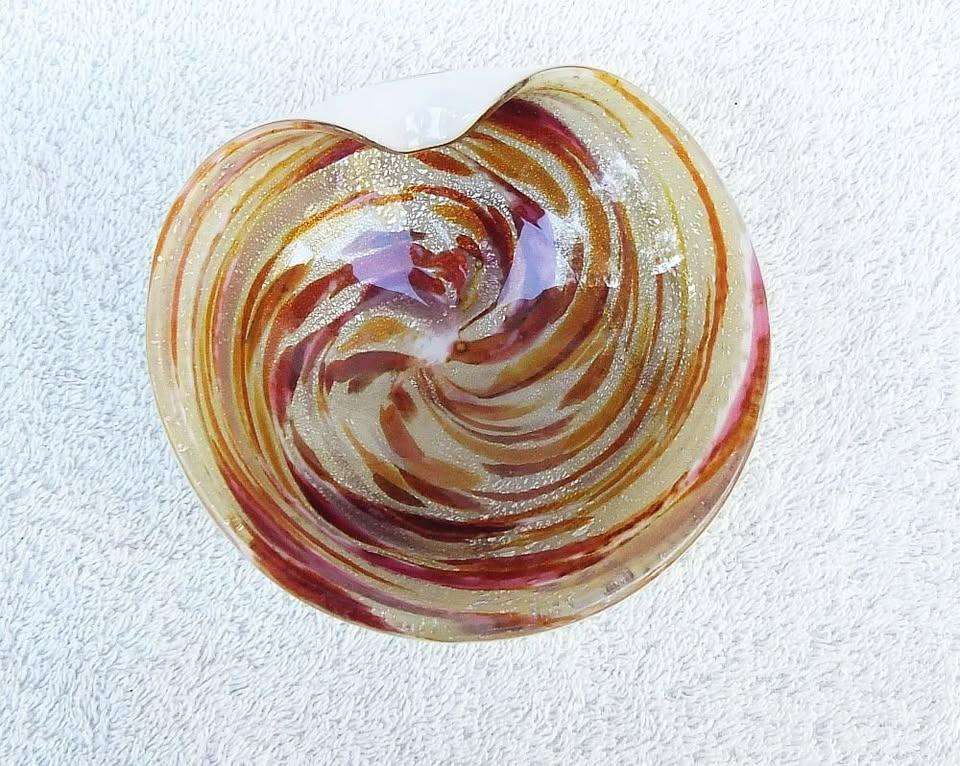 A GORGEOUS 1950`S MURANO GLASS SILVER FLAKE SWIRL ASHTRAY OR SWEETY BOWL !!