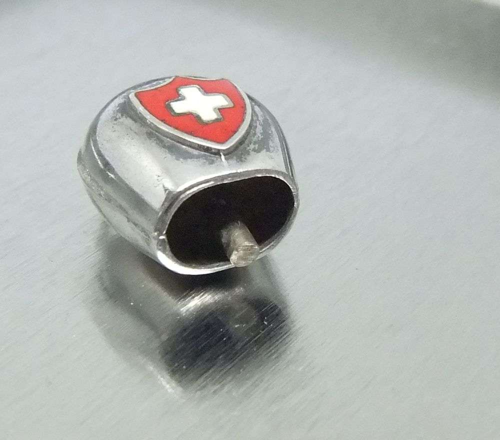 A CUTE VINTAGE "800" SILVER SWISS THEME COW BELL CHARM ( 80% SILVER ) - FREE COMBINING !!