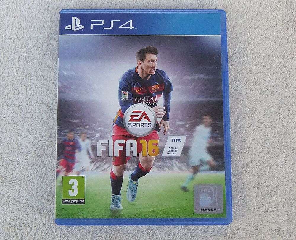 PLAYSTATION 4 GAME - FIFA 16