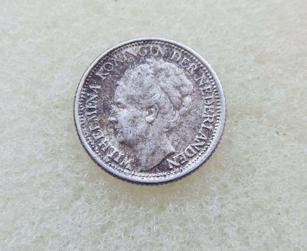 1941 TEN CENTS COIN - NETHERLANDS - SILVER