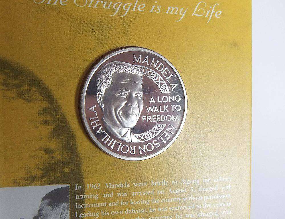 A limited edition 2001 solid sterling silver Nelson Mandela medallion by the Mint of Norway