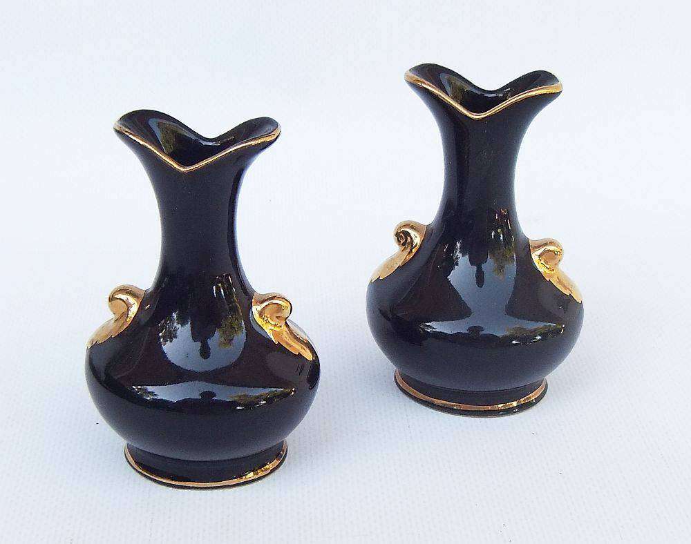 A pair of cute vintage South African pottery posy vases by Crescent Potteries
