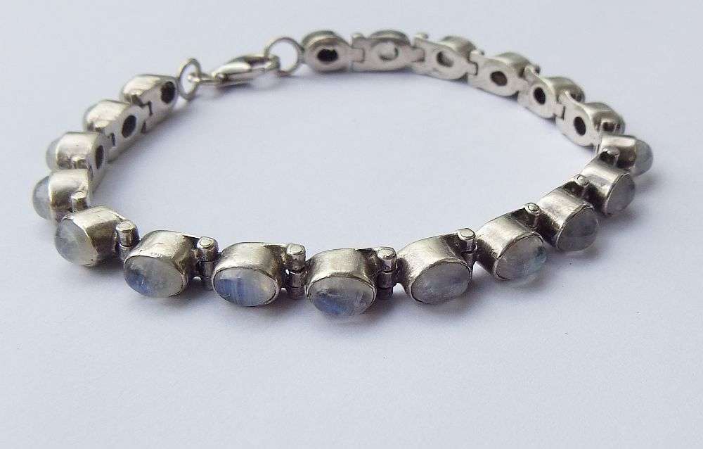 WOW !! AN AWESOME SOLID STERLING SILVER HINGED BRACELET SET WITH CABOCHON MOONSTONES !!