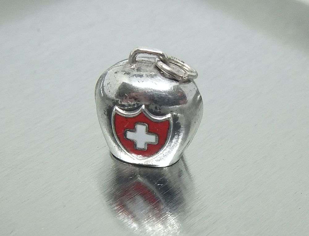 A CUTE VINTAGE "800" SILVER SWISS THEME COW BELL CHARM ( 80% SILVER ) - FREE COMBINING !!