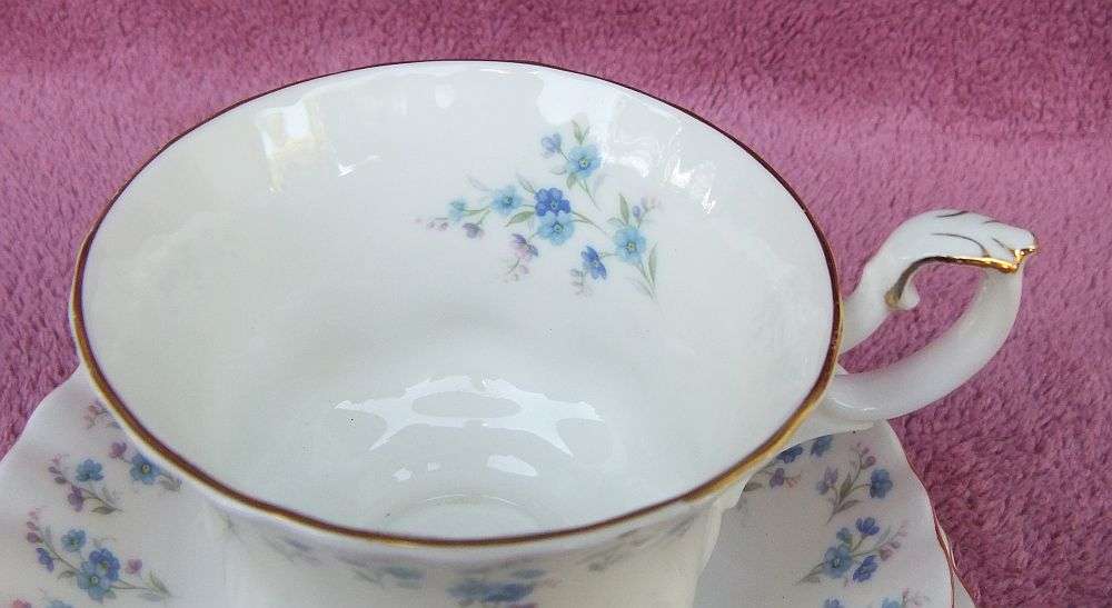 A VINTAGE ROYAL ALBERT TRIO IN THE MEMORY LANE PATTERN