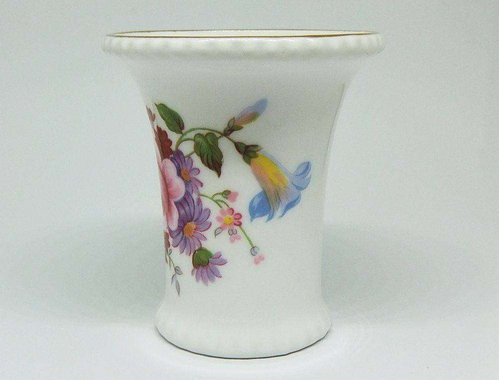 A beautiful vintage porcelain posy vase by Royal Crown Derby in excellent condition