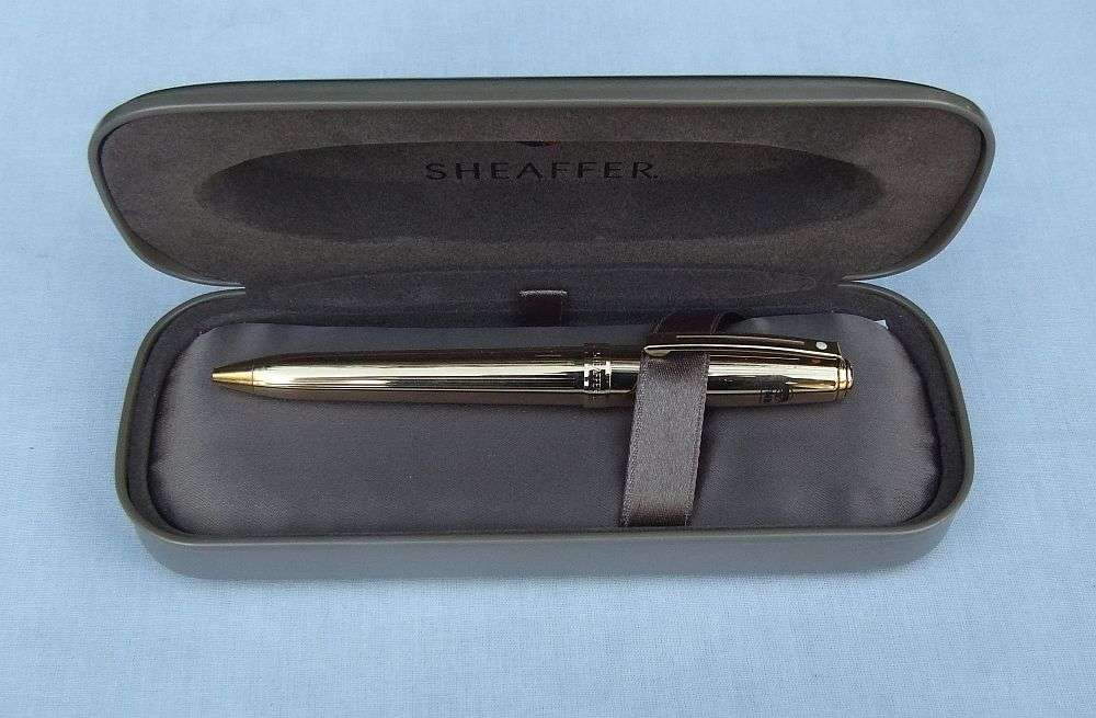 EXECUTIVE GIFT !! A VINTAGE SHEAFFER "PRELUDE" BALLPOINT PEN IN EXCELLENT CONDITION - MADE FOR FNB
