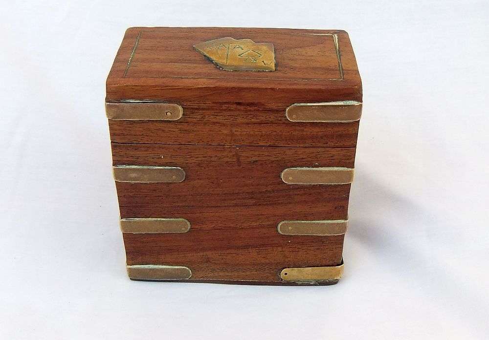 WOW !! AN AWESOME VINTAGE WOOD AND BRASS CARD HOLDER BOX WITH TRIPLE ACE MOTIF !! JUST SO COOL !!