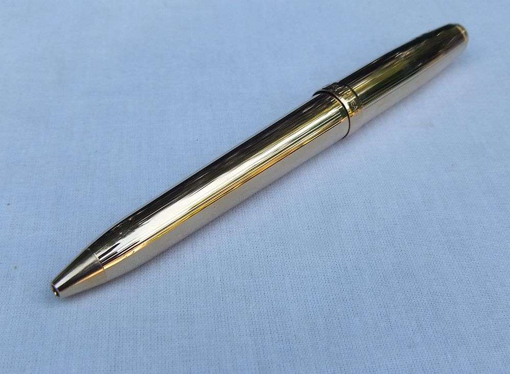 EXECUTIVE GIFT !! A VINTAGE SHEAFFER "PRELUDE" BALLPOINT PEN IN EXCELLENT CONDITION - MADE FOR FNB