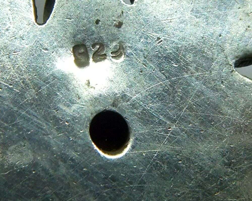 WOW !! A GORGEOUS LARGE VINTAGE STERLING SILVER PENDANT WITH FOUR CABOCHON AMBER INSETS !!