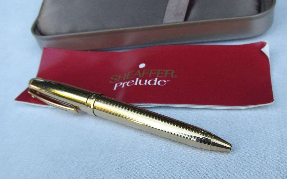 EXECUTIVE GIFT !! A VINTAGE SHEAFFER "PRELUDE" BALLPOINT PEN IN EXCELLENT CONDITION - MADE FOR FNB