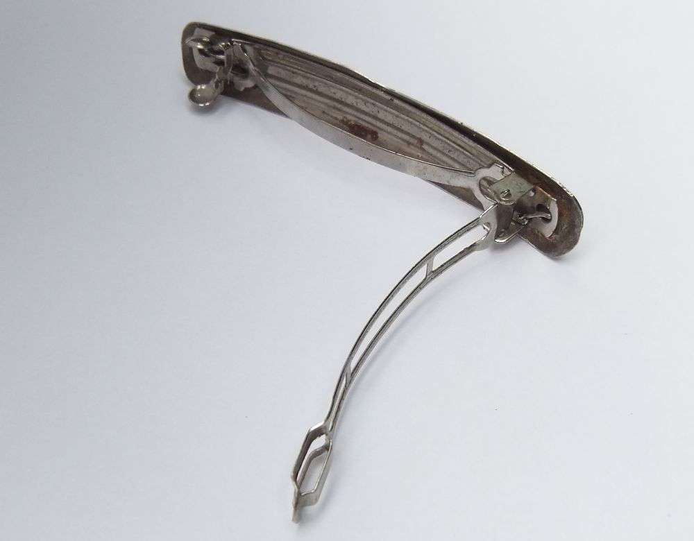 UNIQUE FIND !! A FANCY VINTAGE HAIRCLIP WITH STERLING SILVER FRONT SET WITH TURQUOISE !! WOW !!