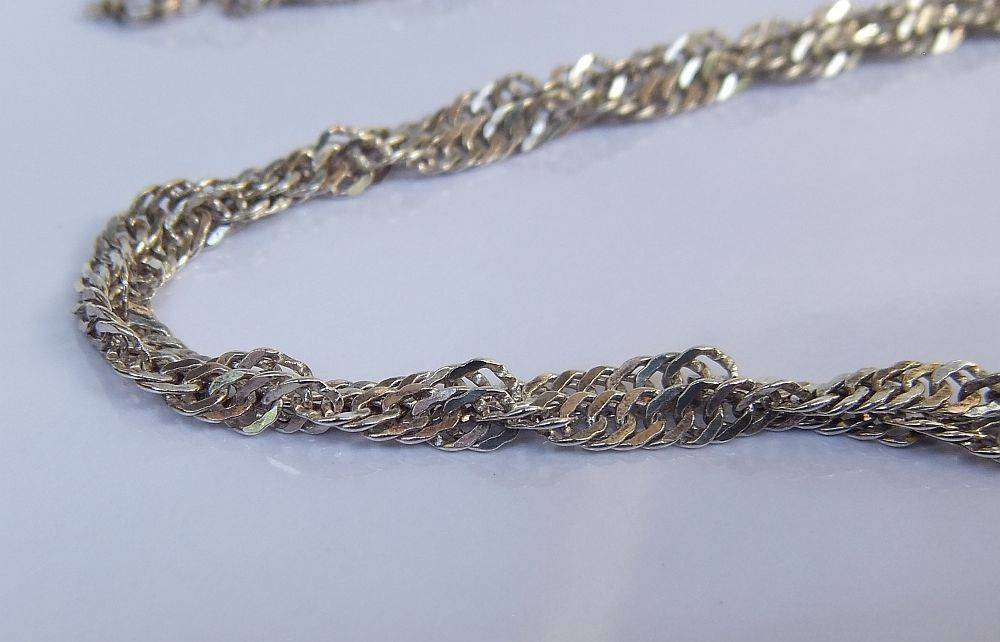 A stunning twist design sterling silver necklace with engraved Carnelian stone 90% silver pendant