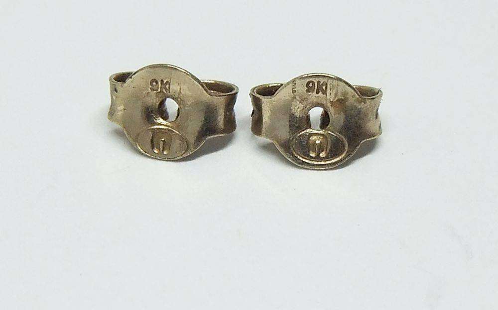 A pair of vintage 9ct gold genuine pearl earrings with timeless appeal