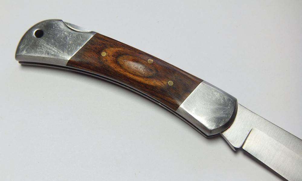 A superb quality vintage German Linder lock blade folding knife in excellent condition
