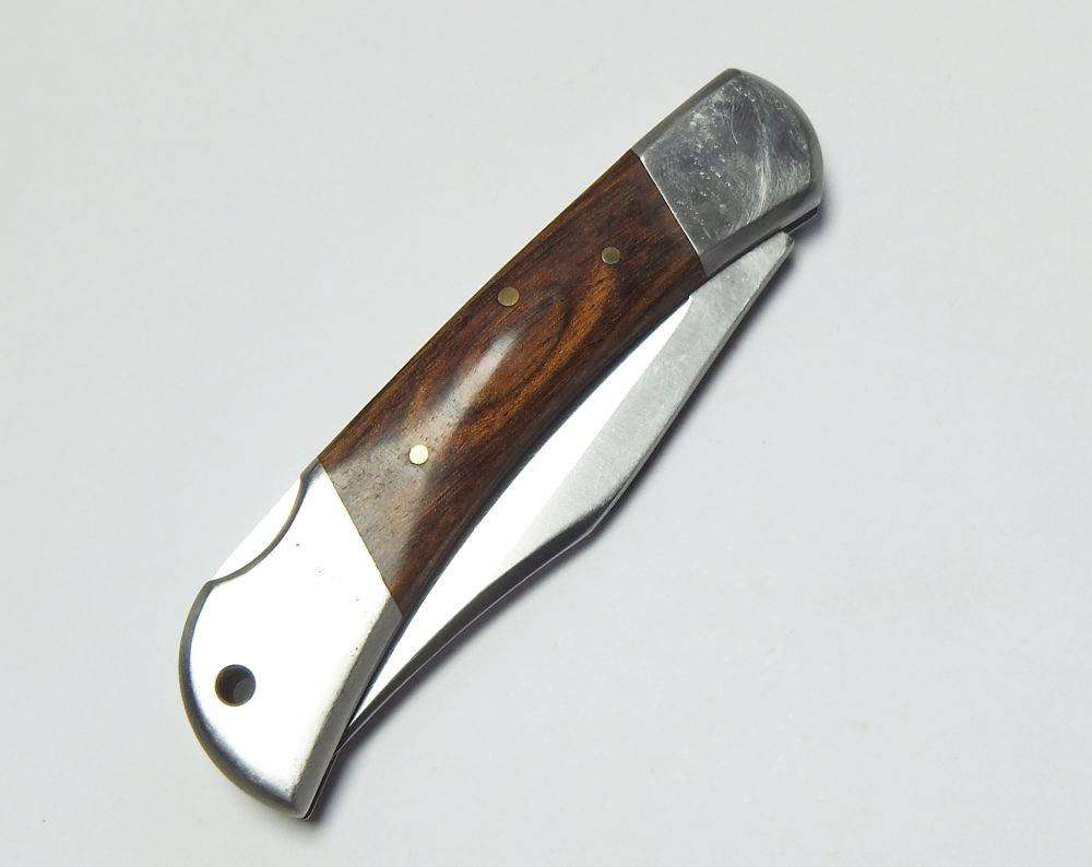 A superb quality vintage German Linder lock blade folding knife in excellent condition