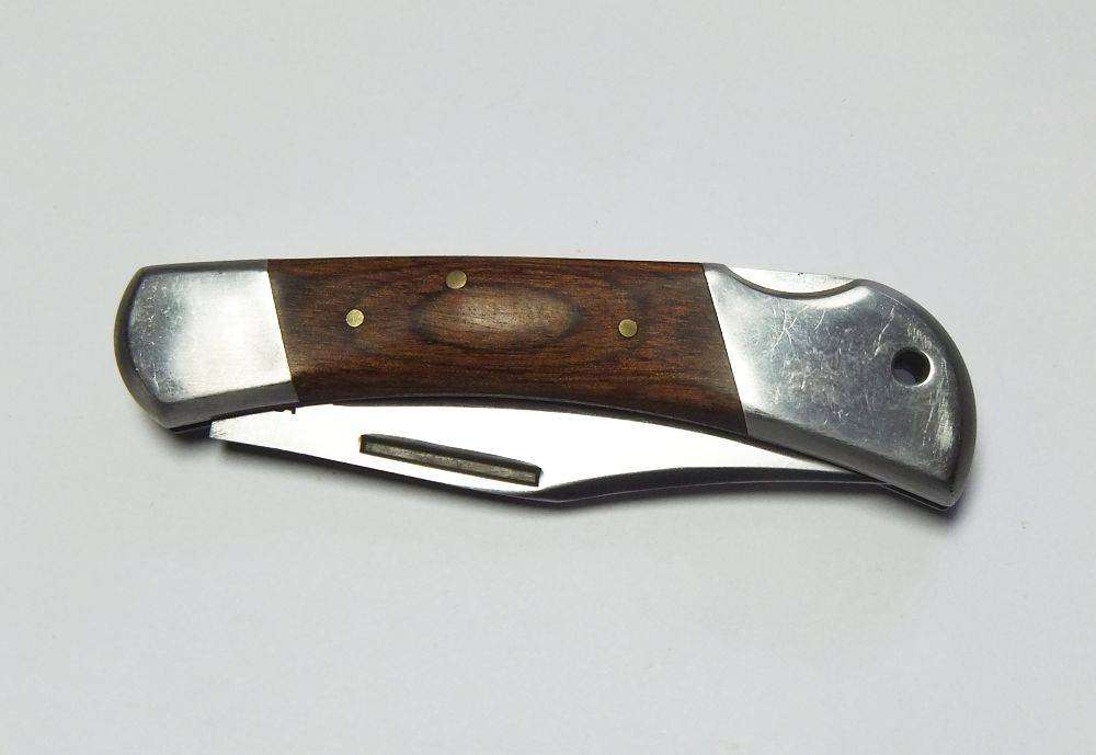 A superb quality vintage German Linder lock blade folding knife in excellent condition