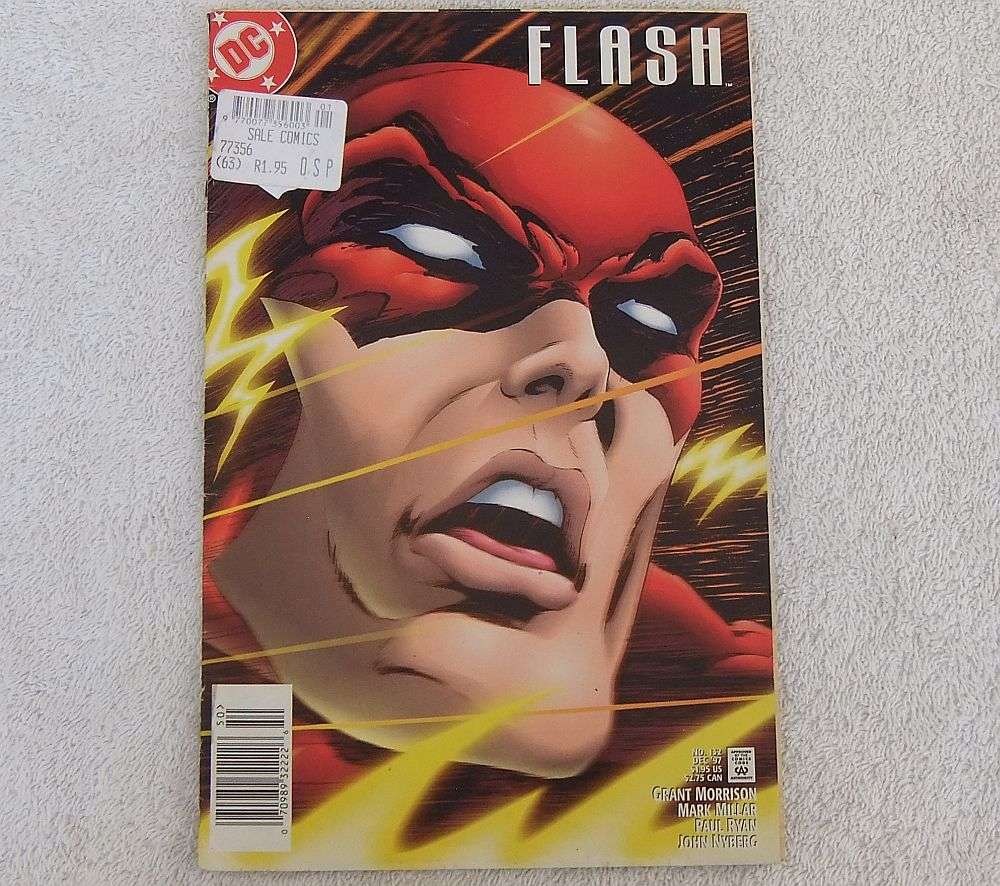 DECEMBER 1997 DC COMICS - THE FLASH #132 - PRELOVED - FREE COMBINING