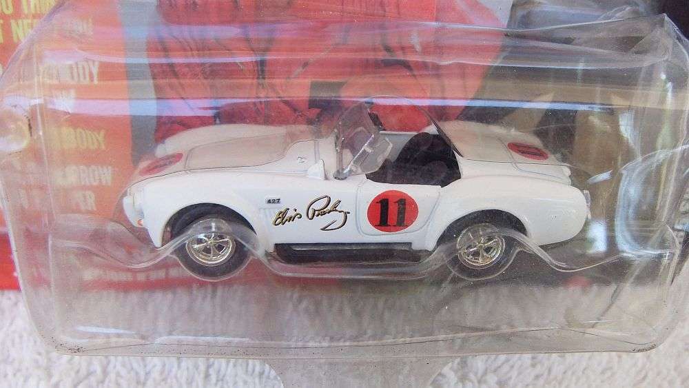 RARE IN SA !! A DIE CAST METAL MODEL OF THE SHELBY 427 COBRA COMMEMORATING ELVIS PRESLEY !! WOW !!