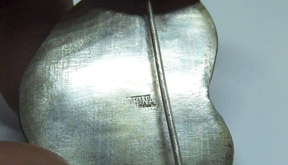 SUPER RARE !! AN OLD CHINESE METAL BROOCH WITH A HAND CARVED HEART SHAPED CINNABAR INSET !! WOW !!