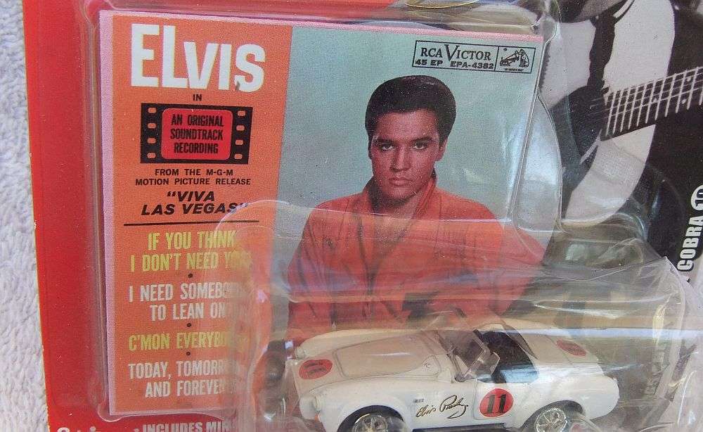 RARE IN SA !! A DIE CAST METAL MODEL OF THE SHELBY 427 COBRA COMMEMORATING ELVIS PRESLEY !! WOW !!