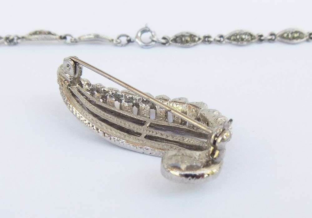 A STUNNING 1960`S / 70`S COCKTAIL NECKLACE AND BROOCH SET WITH LOTS OF MARCASITE !! GREAT CONDITION