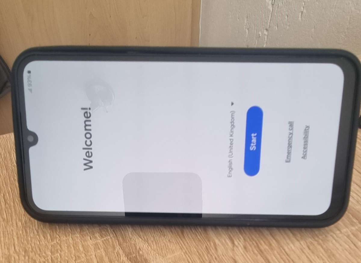 Samsung Galaxy A15 128GB + Samsung Galaxy Watch 6 Classic